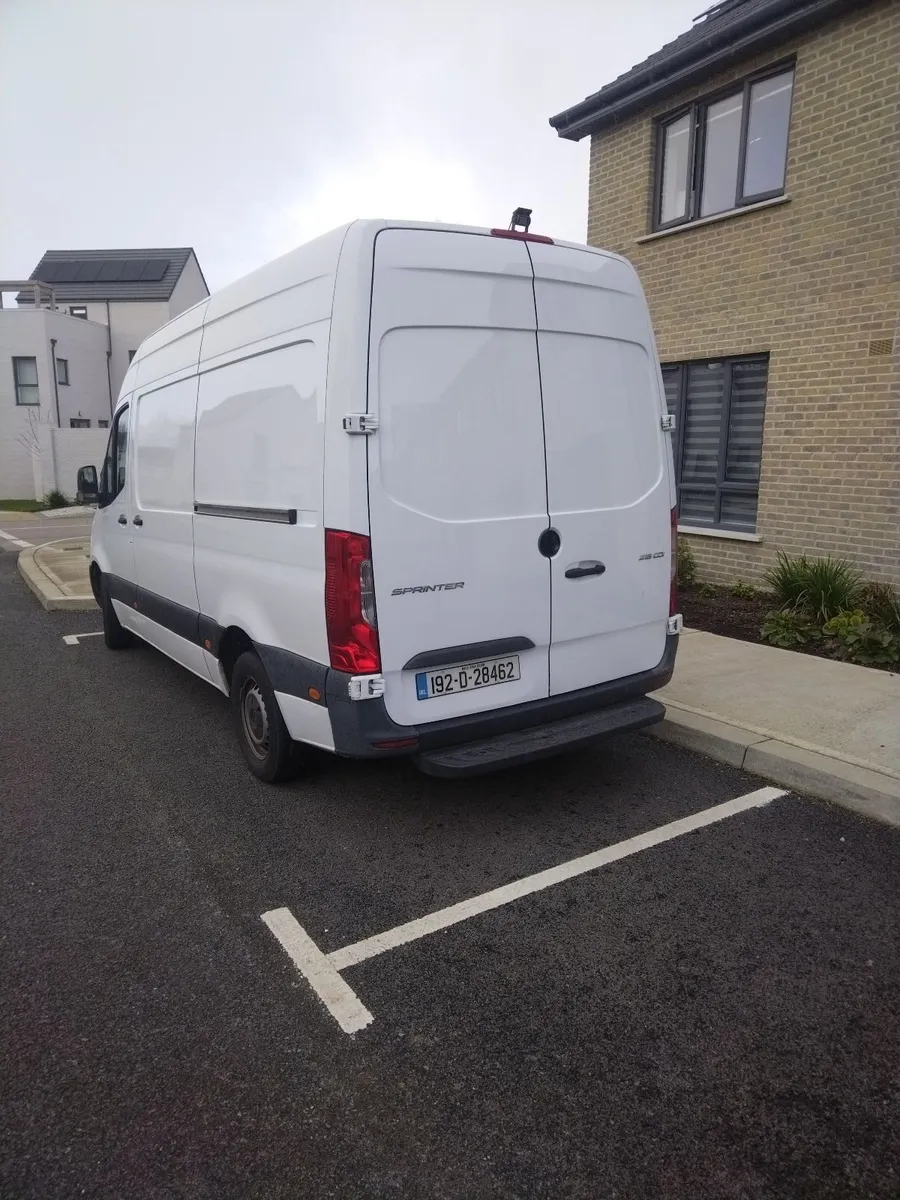 Mercedes-Benz Sprinter 2019 - Image 3