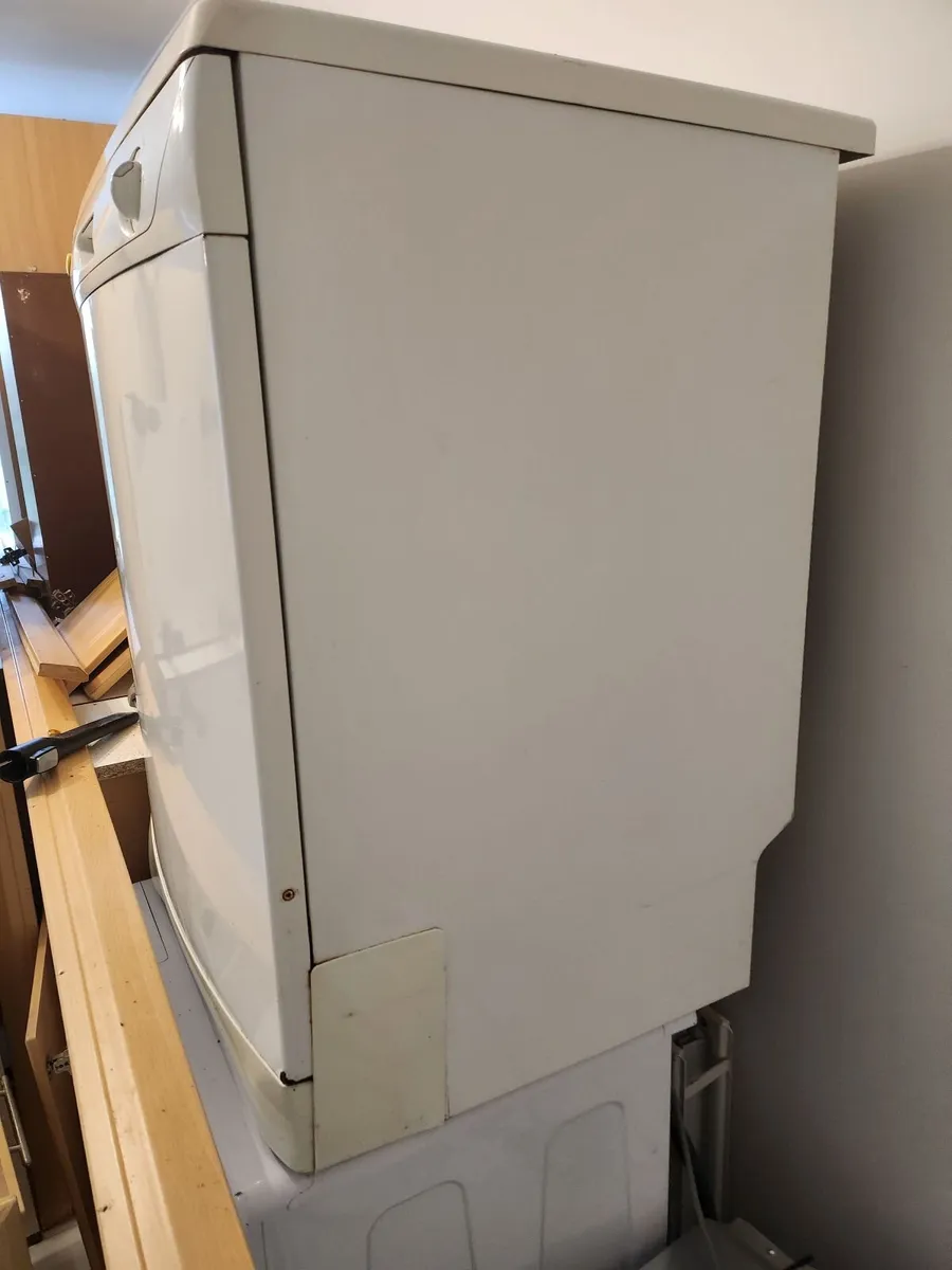 Dishwasher - Image 3