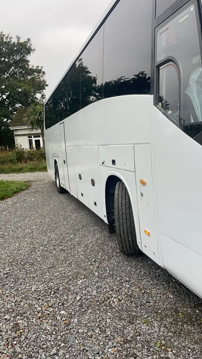 2009 kinglong coach - Image 3