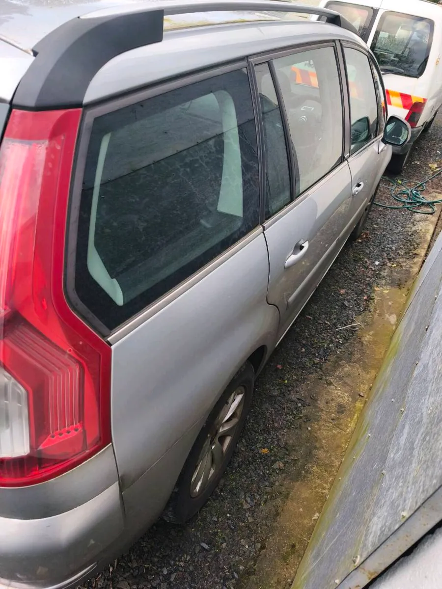 2011 Citroen C4 picasso 1.6hdi - Image 3