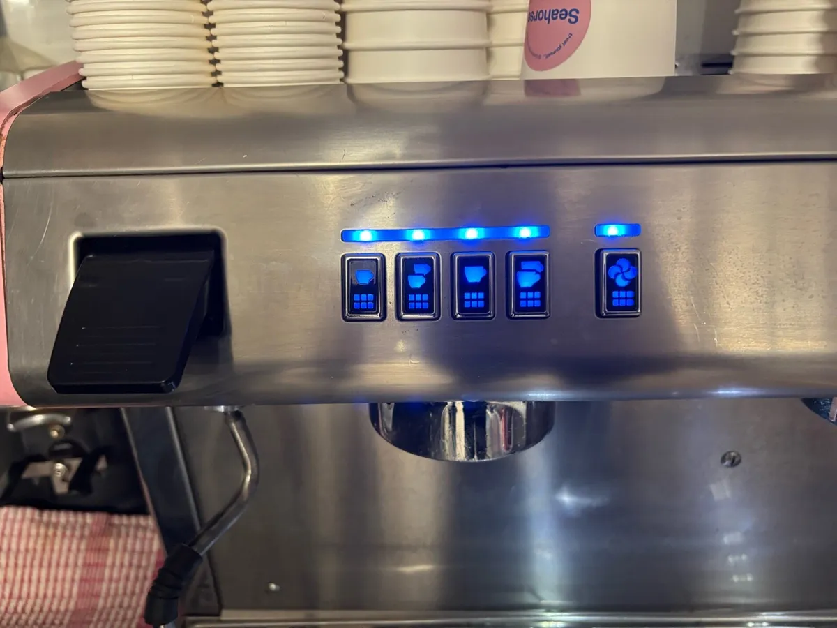 Conti commercial coffee machine - Image 3