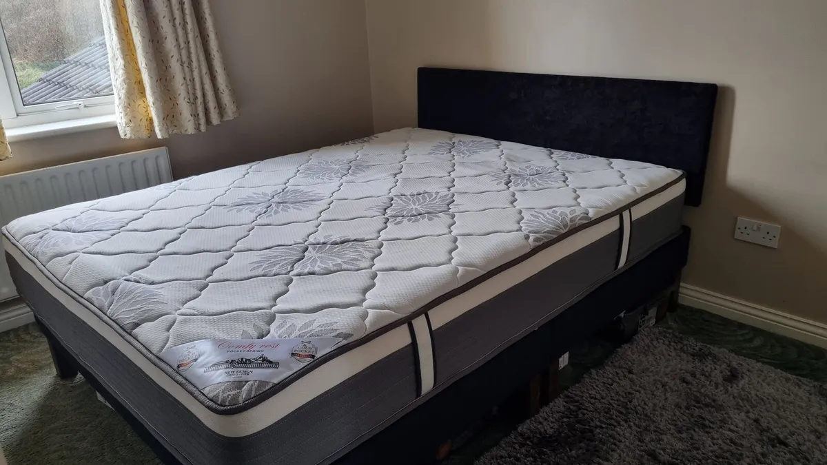 King size bed with mattress - Image 1