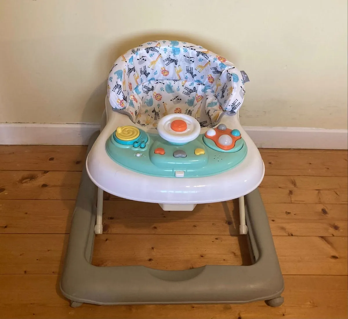 Babylo Easy Up Baby Walker – Excellent Condition - Image 1