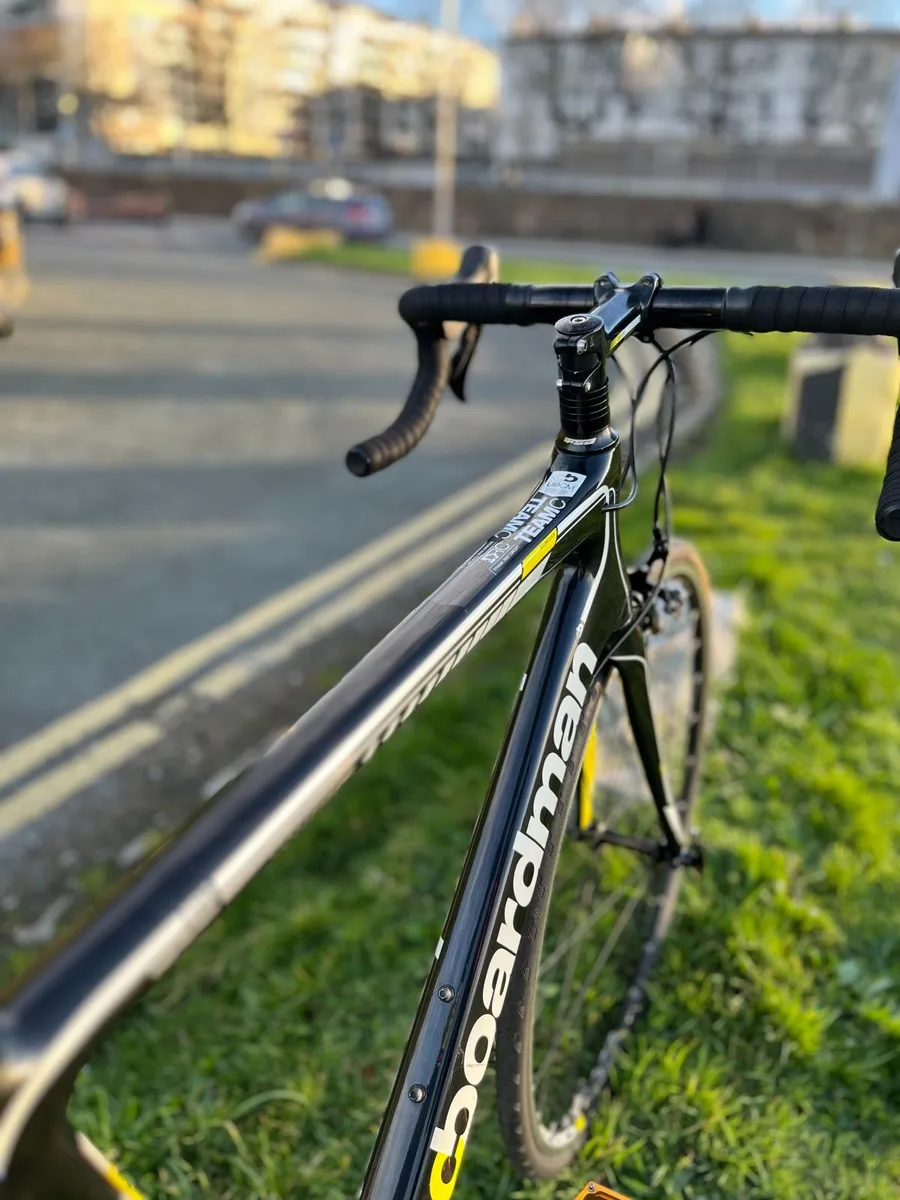 Carbon Boardman Road Bike – Upgraded Ultegra / 105 - Image 4