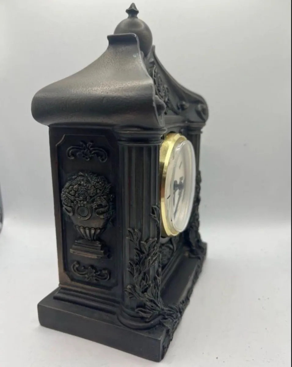 Genesis Mullingar Mantel Clock - Image 1