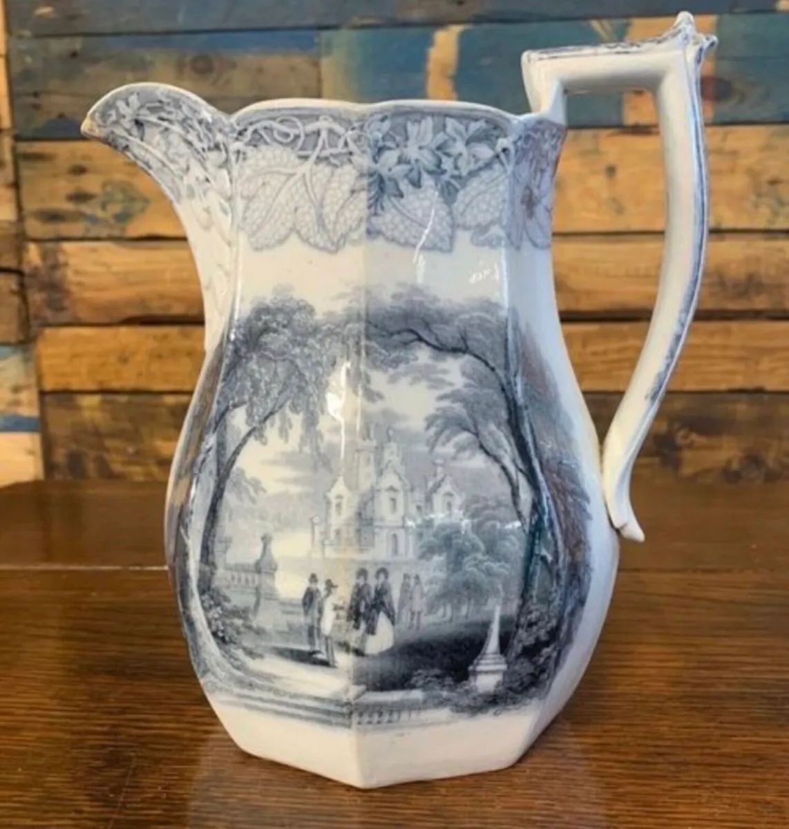 Victoria period jug (large) - Image 1