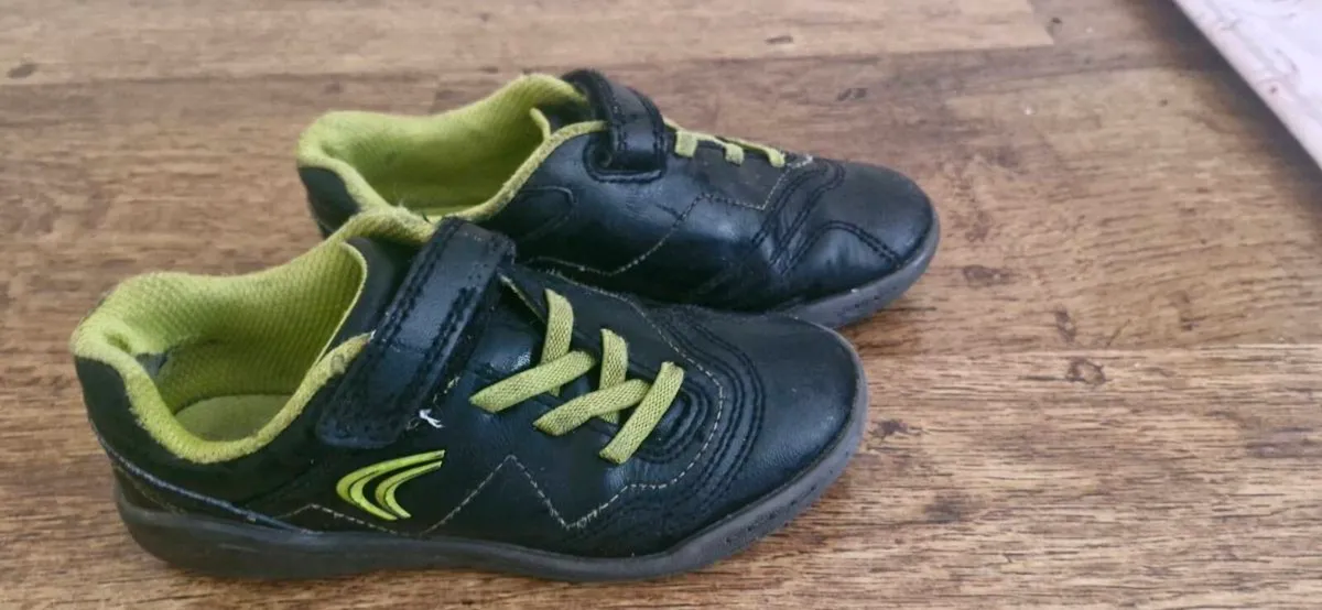 Leather Clarcks shoes for boys size 10 - Image 1