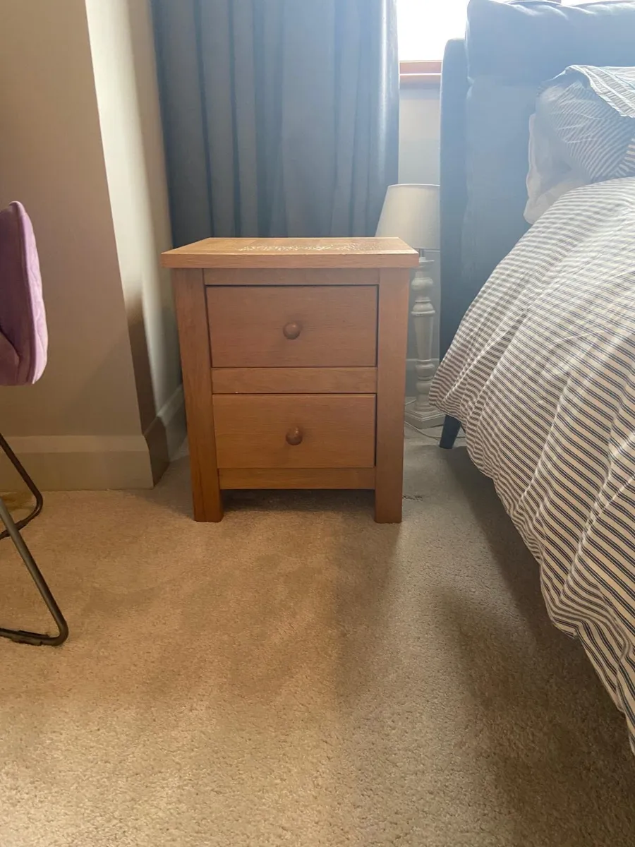 Bedroom furniture - Image 4