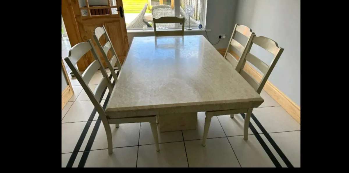 Table Chairs - Image 1