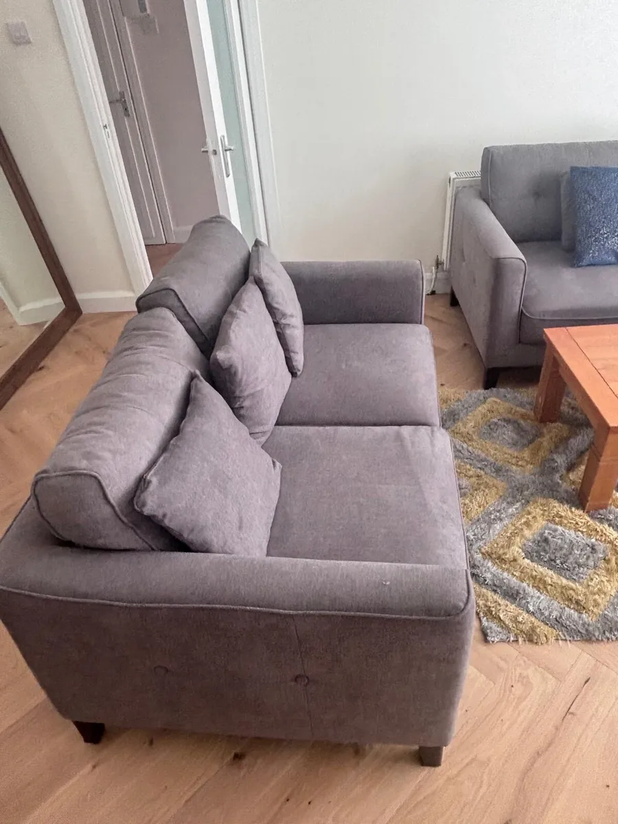 2 Seater Grey Couch - Collection Only - Image 4
