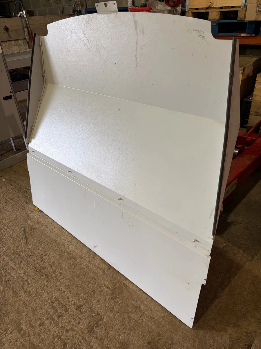 Bulkhead with extension for vw transporter - Image 3