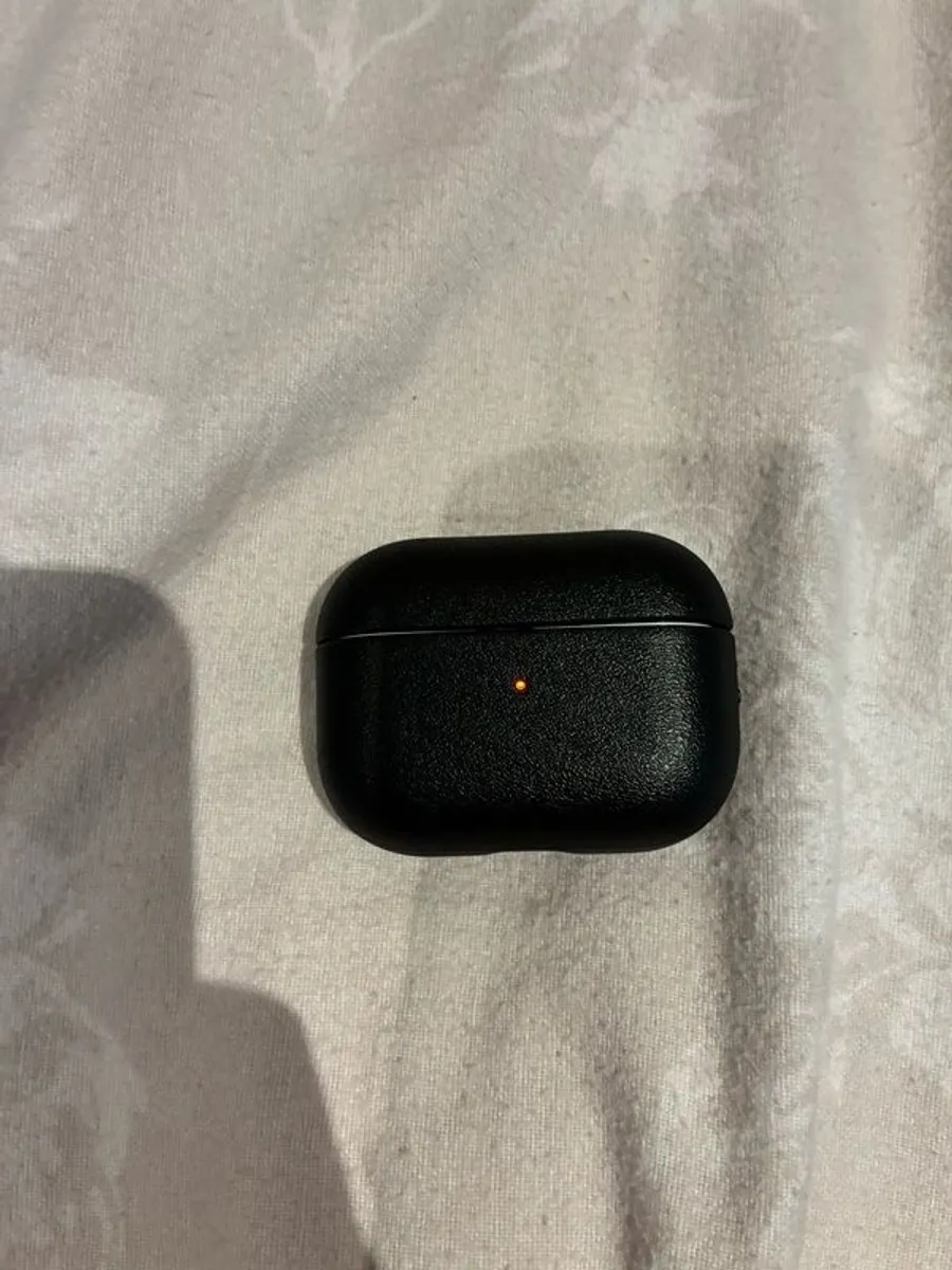 AirPods Pro 2 - Image 4