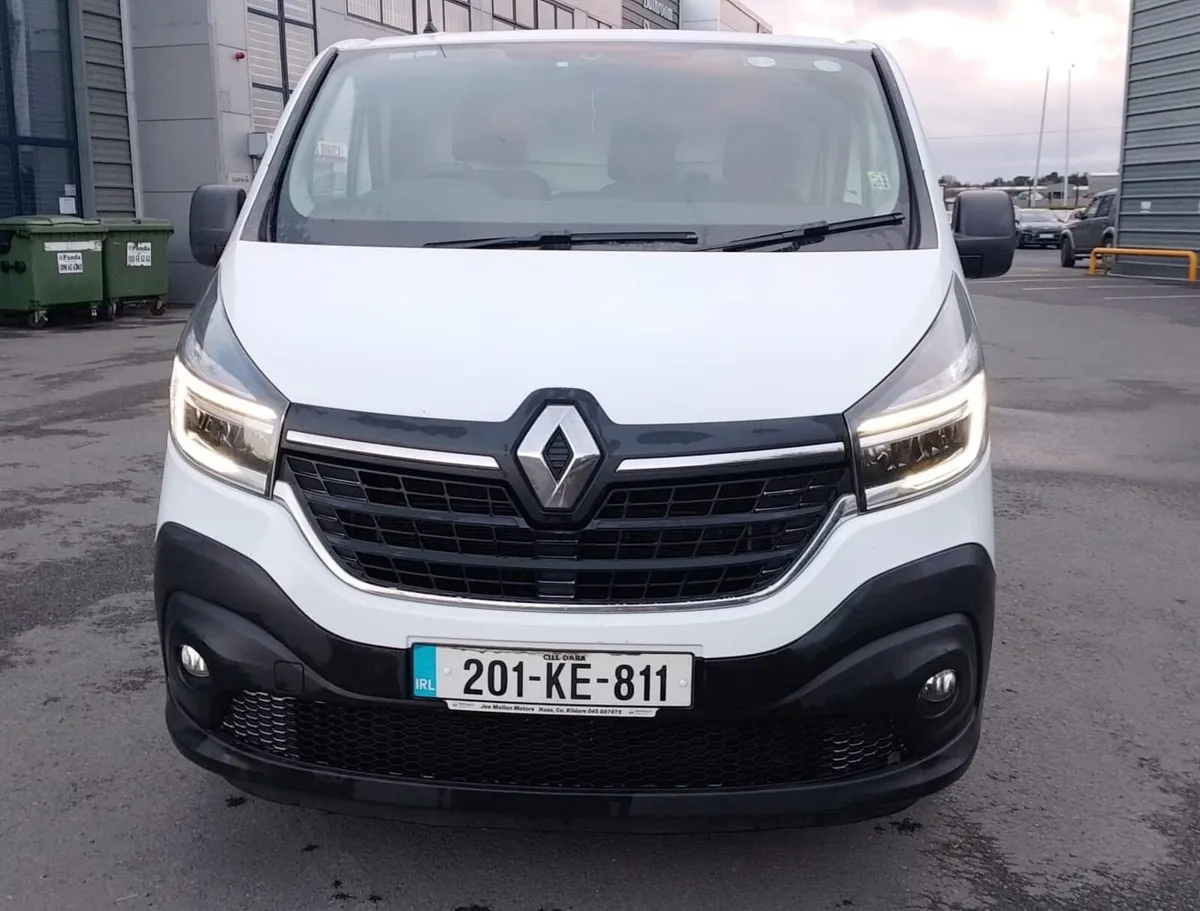 Renault traffic - Image 2