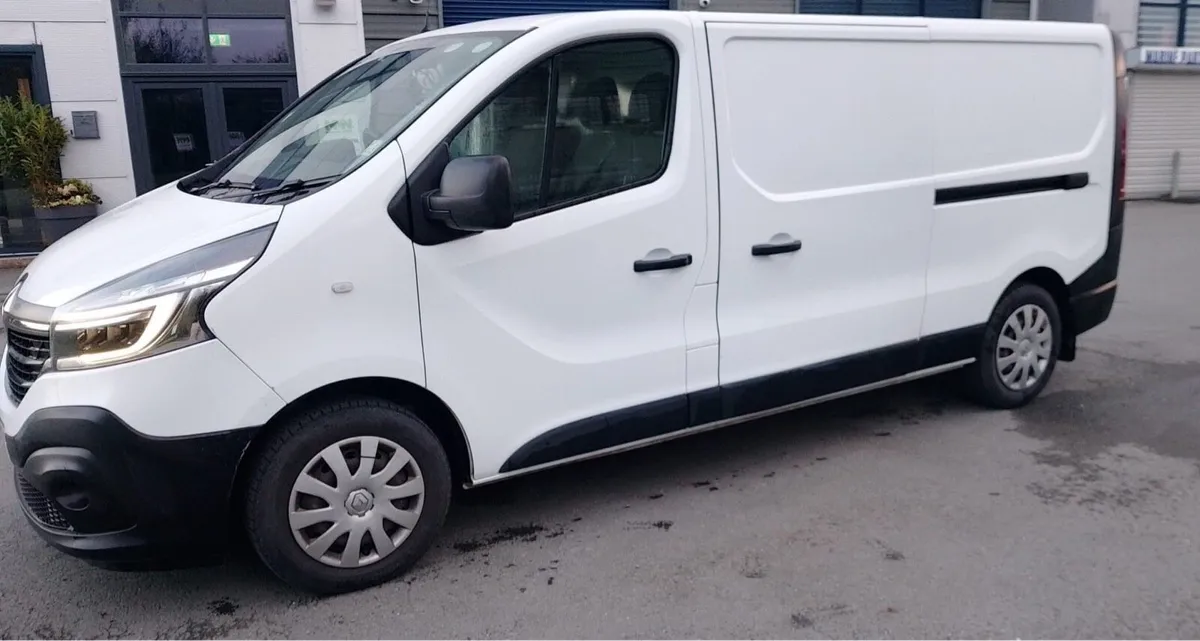 Renault traffic - Image 3