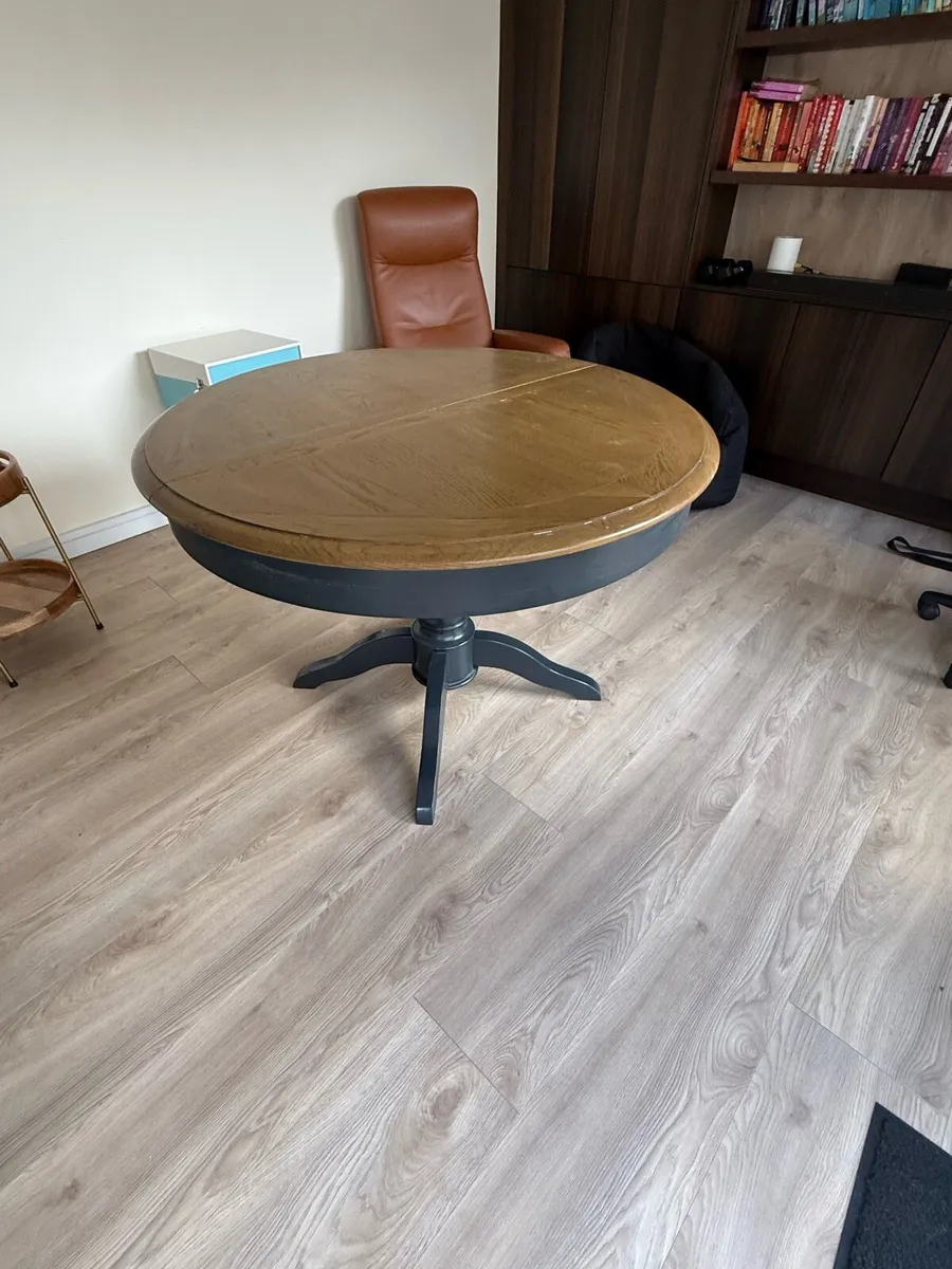 Extendable Digital Dining Table - Image 1