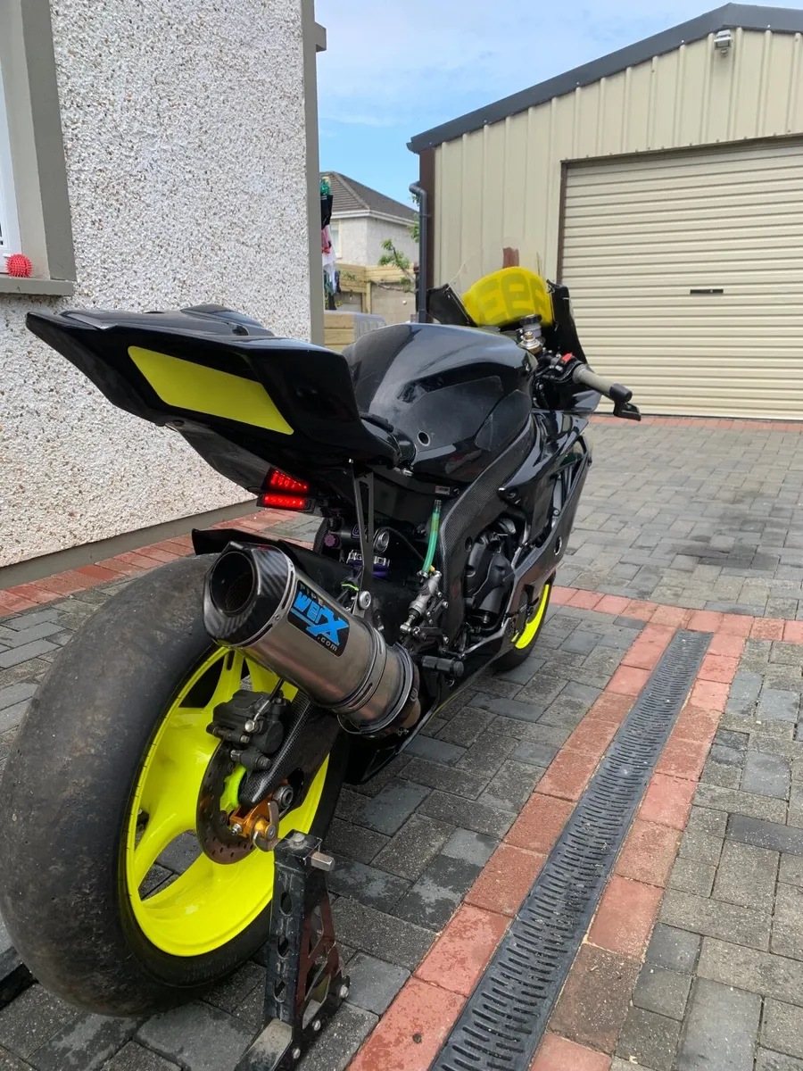 Yamaha 13S R6 race bike - Image 1