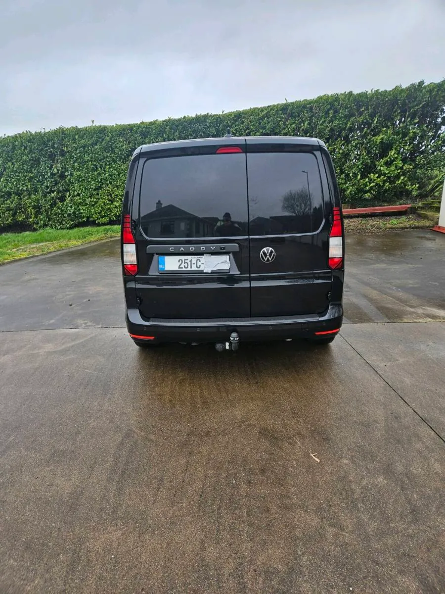 VW Cadey Business Class 2.0 litre Van - Image 3