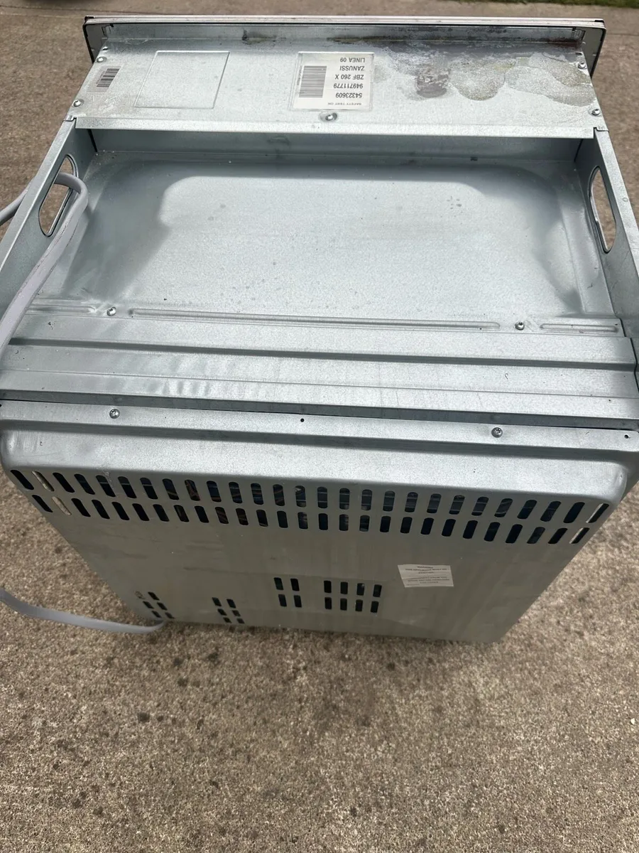 Zanussi Kitchen Oven - Image 3