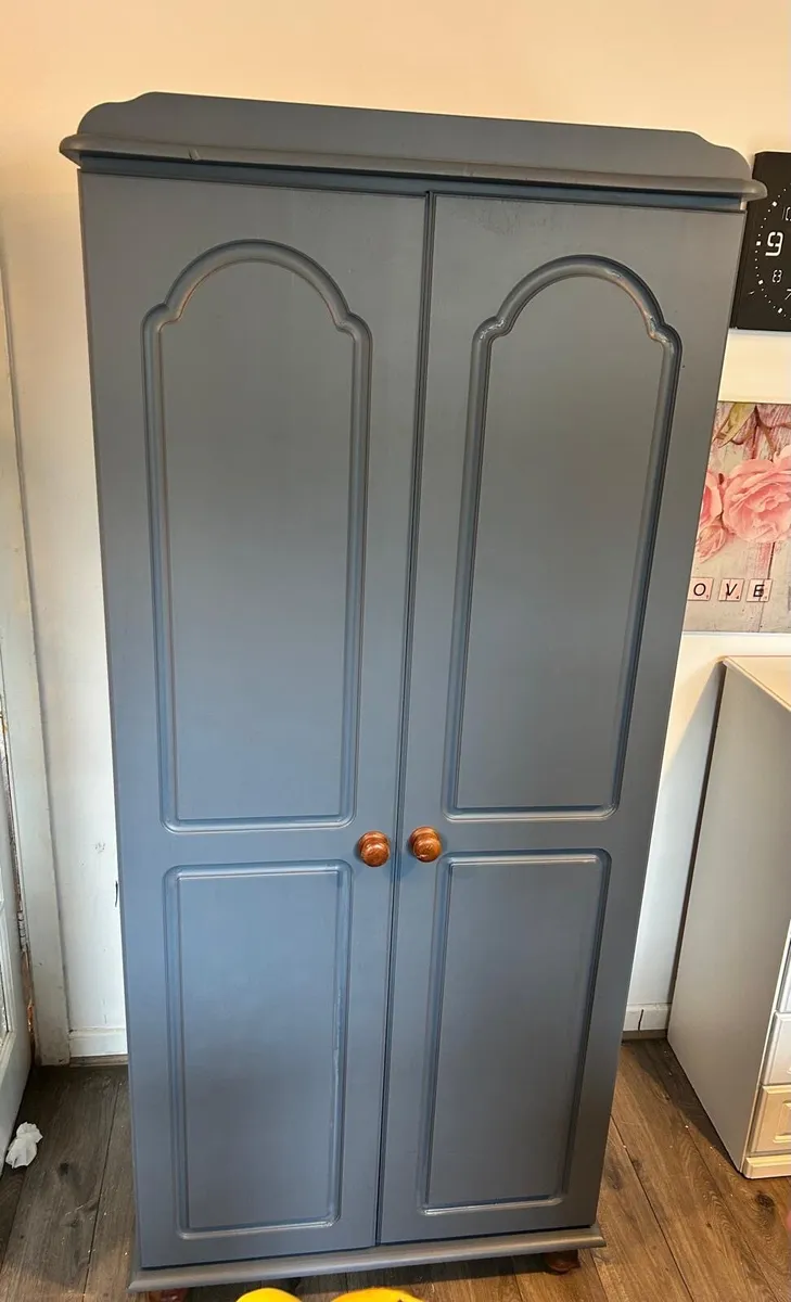Grey Wardrobe Cork - Image 3