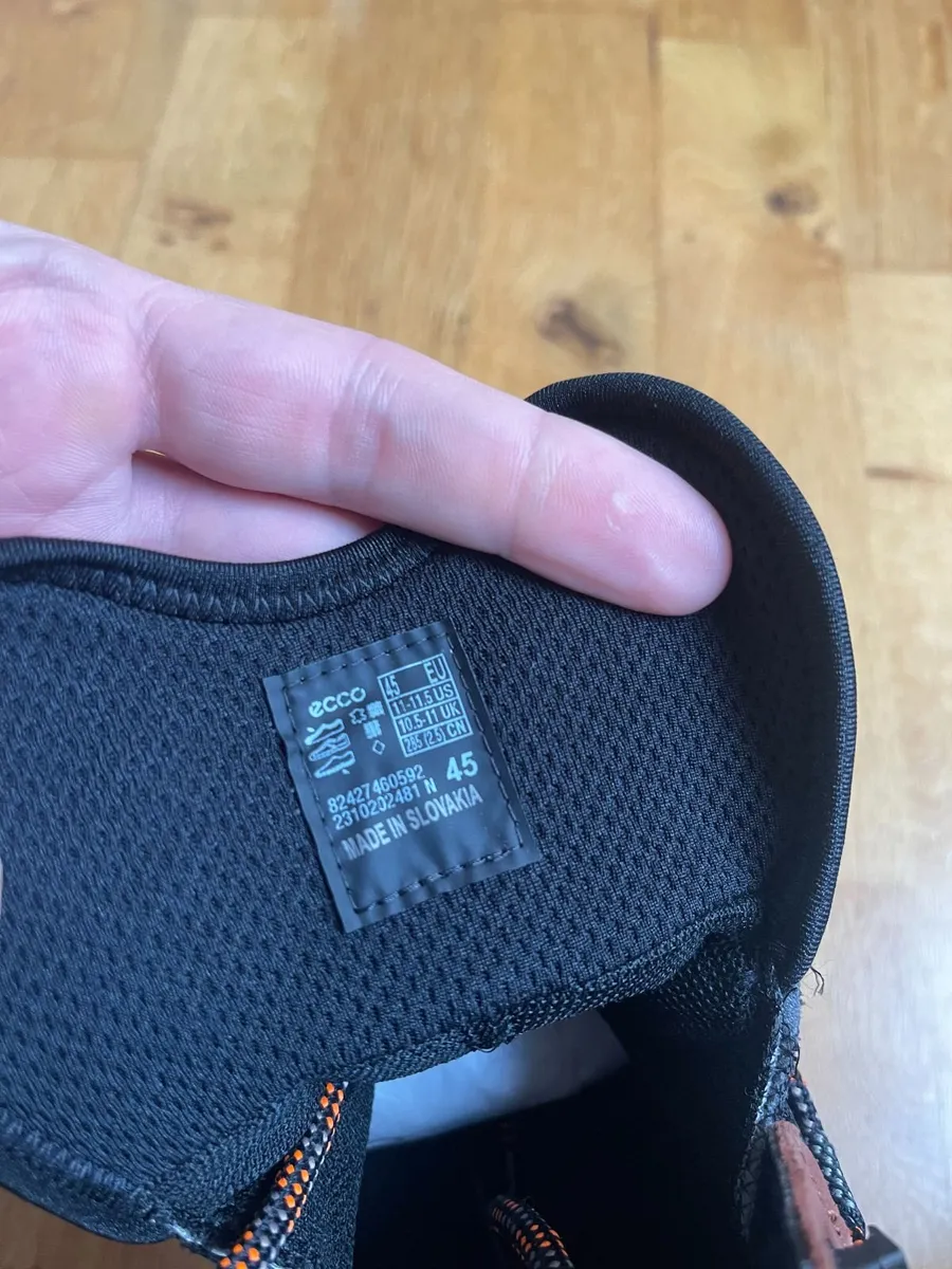 Brand new ECCO waterproof hiking boots - Image 3