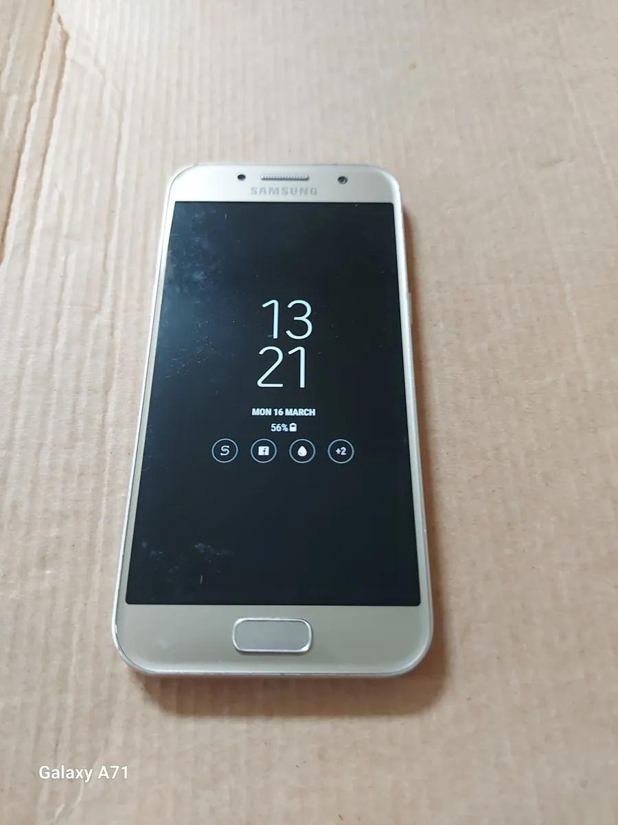 Samsung Galaxy A3, 2GB Ram, 16GB HDD, Excellent Co - Image 1