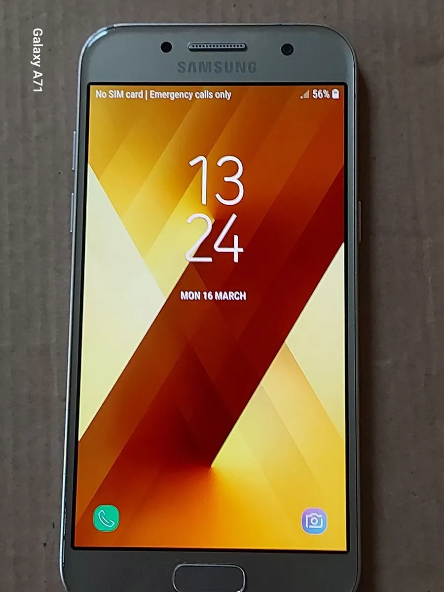 Samsung Galaxy A3, 2GB Ram, 16GB HDD, Excellent Co - Image 2