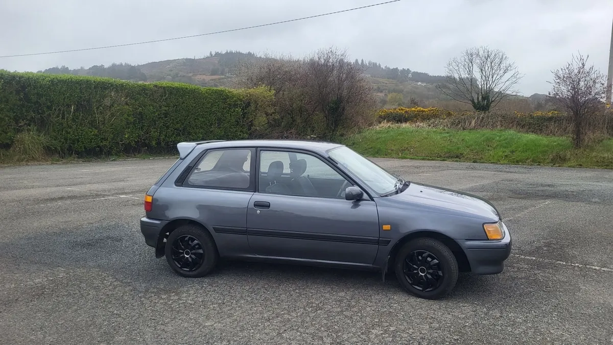 Toyota Starlet 1993 - Image 1