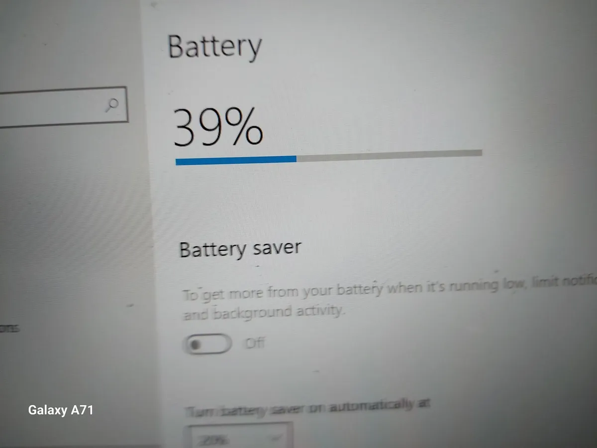 Lenovo 14 inch Laptop, 4GB Ram, 300 GB Hdd, Win 10 - Image 4