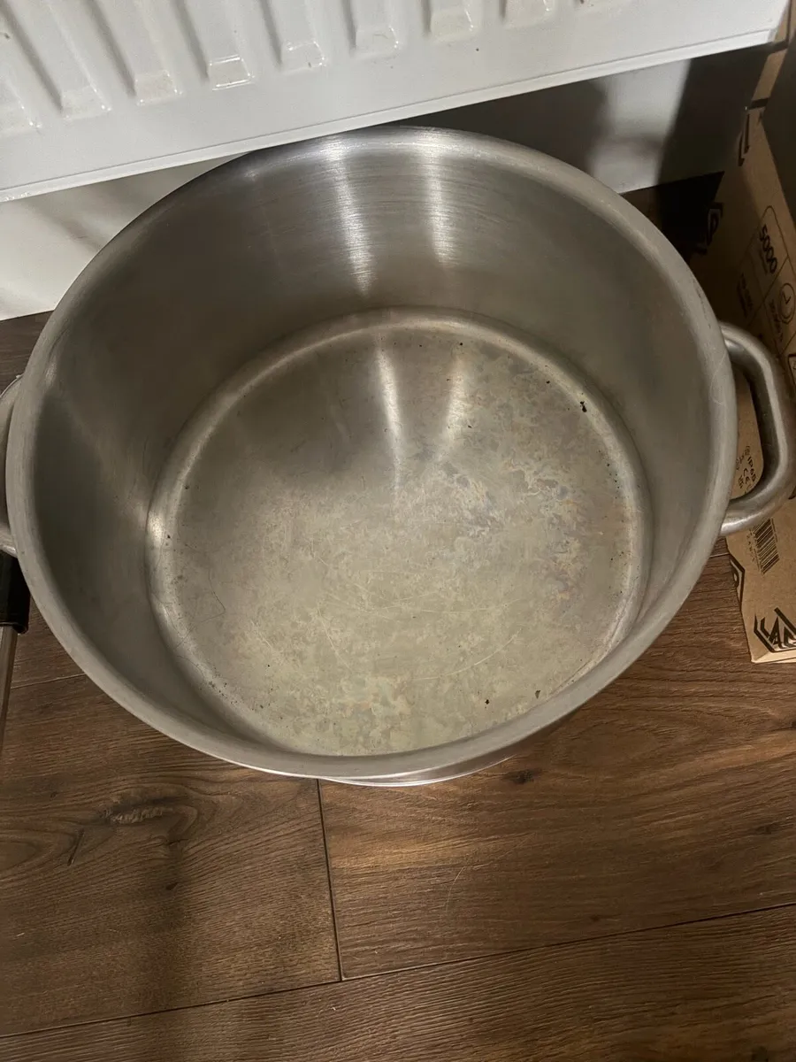 House clearance - Image 4