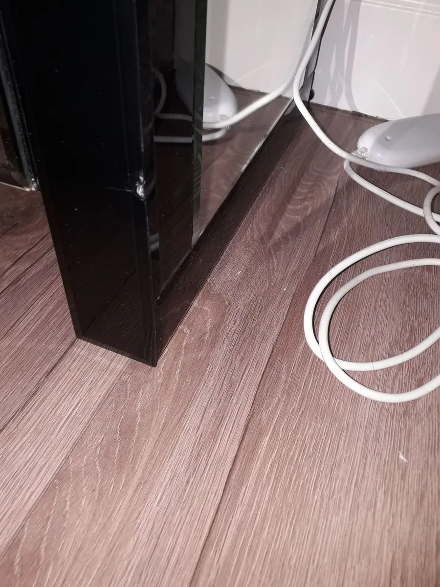 2 bedside lockers - Image 2