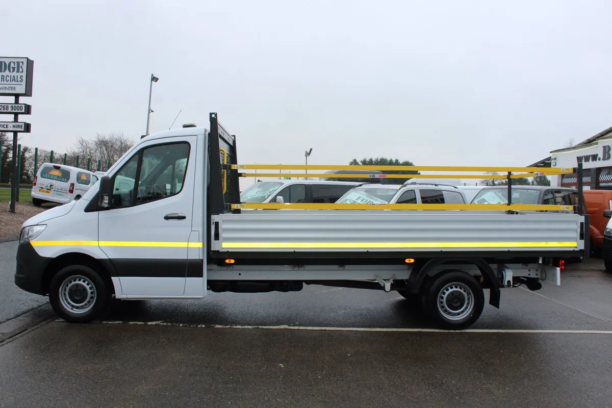 2021 Mercedes-Benz Sprinter 315 LWB S/C Dropside - Image 2