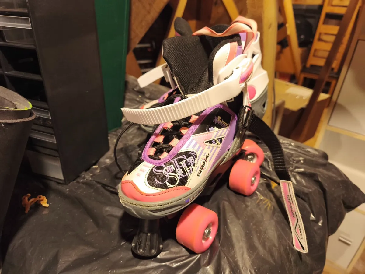 Roller skates - Image 1