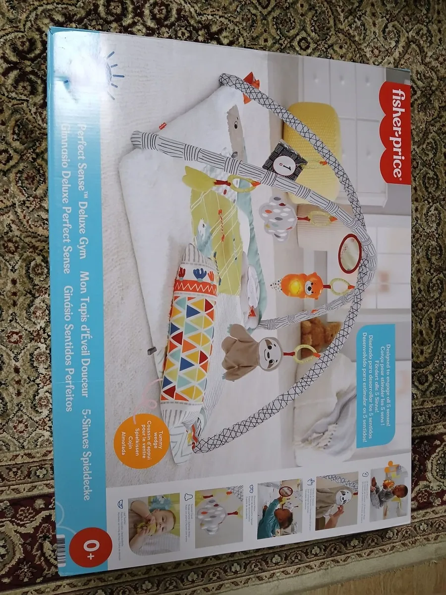 Fisher-Price Perfect Sense Deluxe Gym baby mat - Image 2