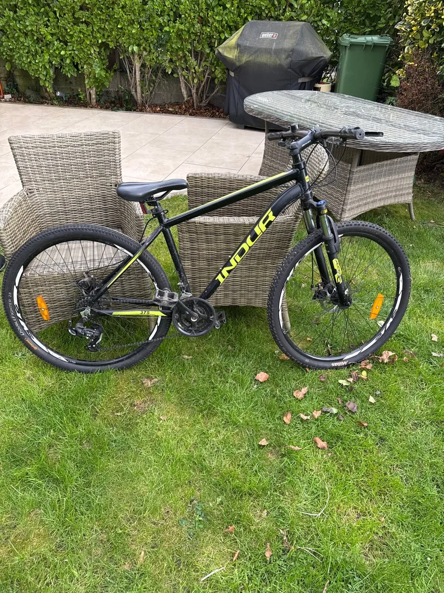 Mountain bike - Image 1