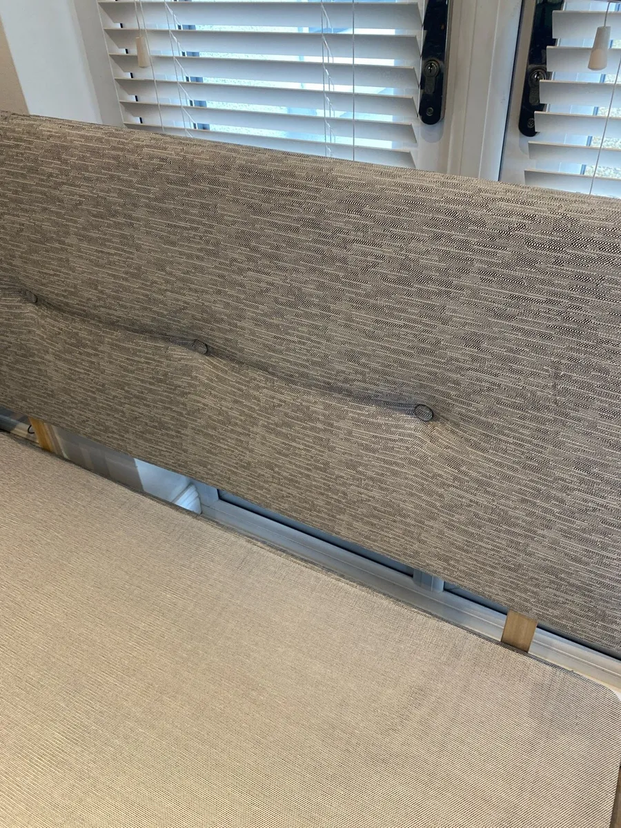 Small Double bed 4foot - Image 4