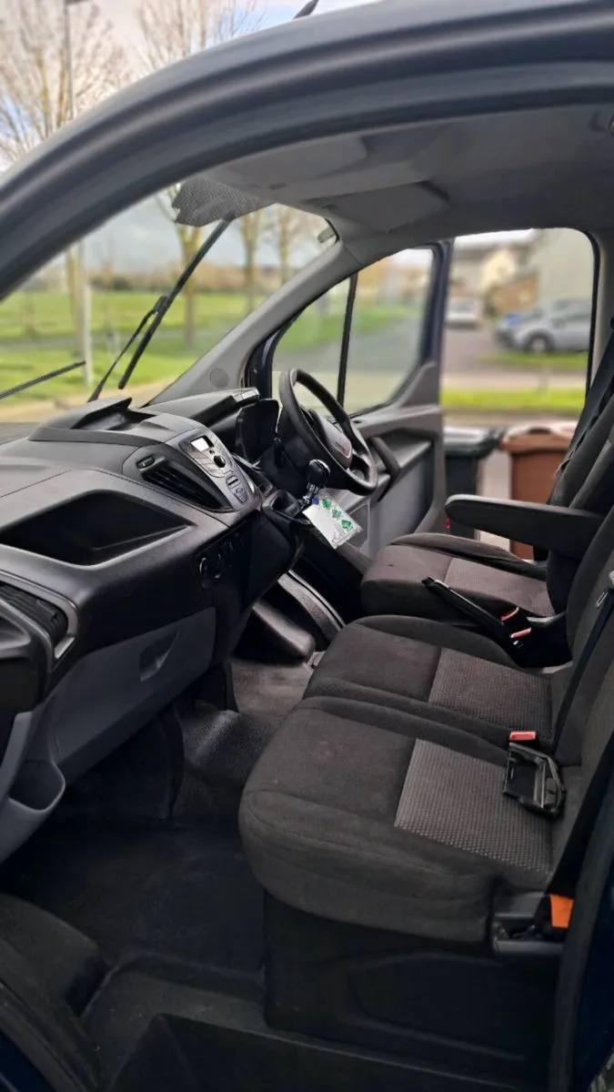 Ford Transit - Image 3