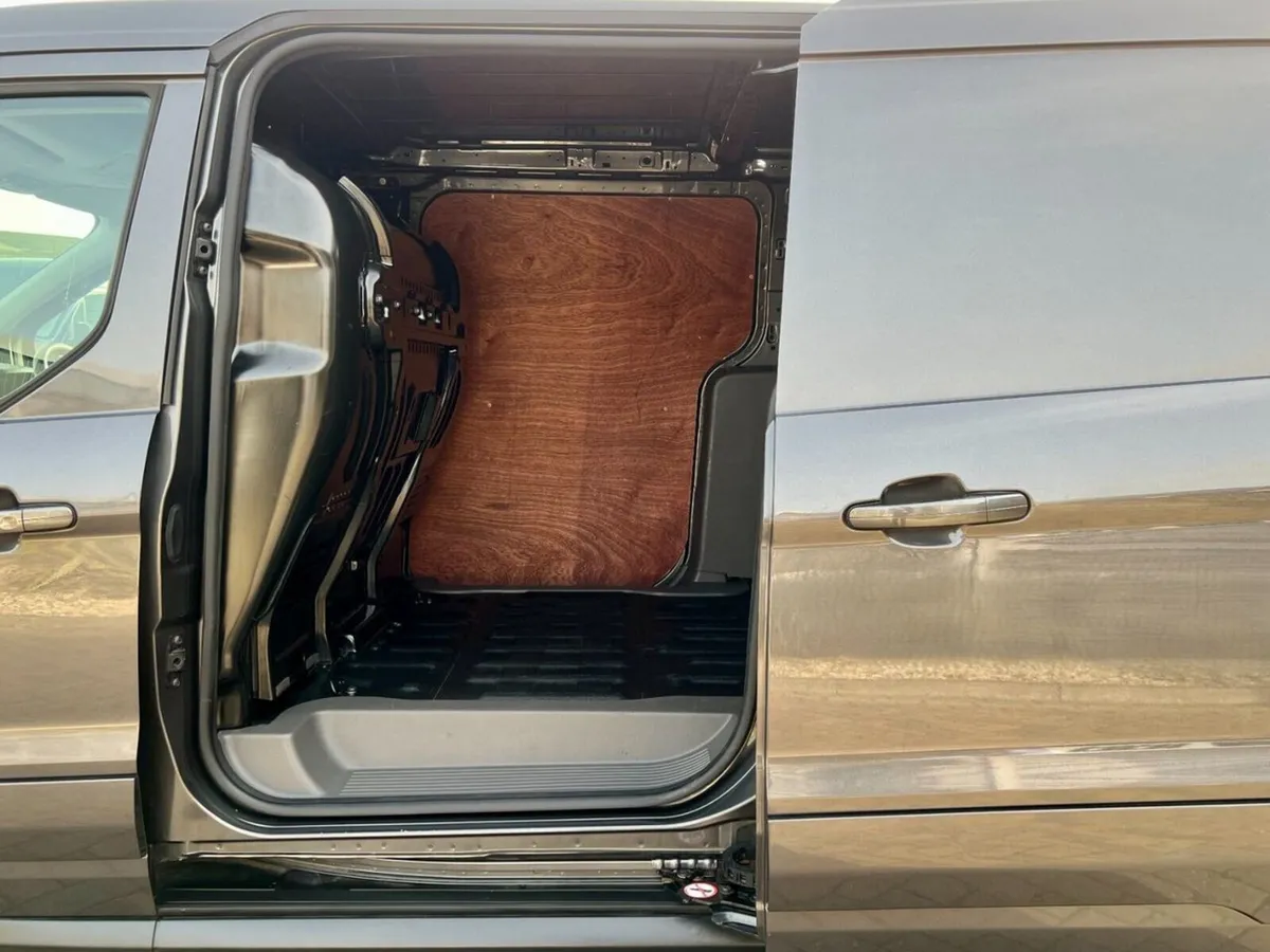 2021 Ford Transit Connect Small Panel Van - Image 4