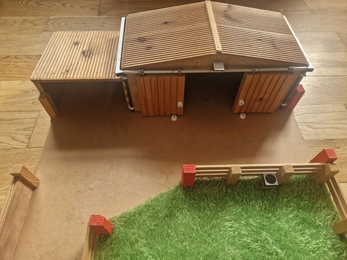 Kids Farm sheds - Image 3