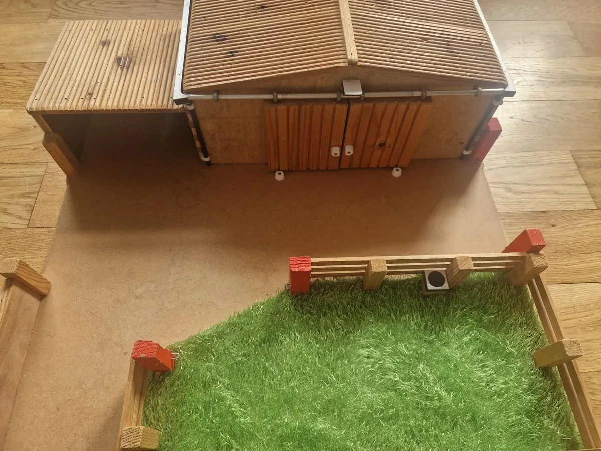 Kids Farm sheds - Image 4