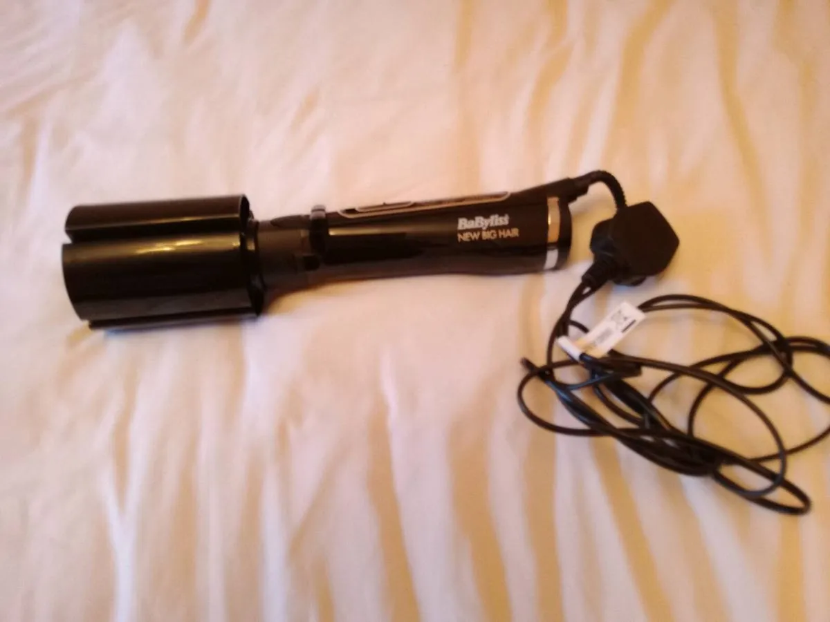 LARGE HAIR DRYER/FREE CURLING TONGS - Image 4