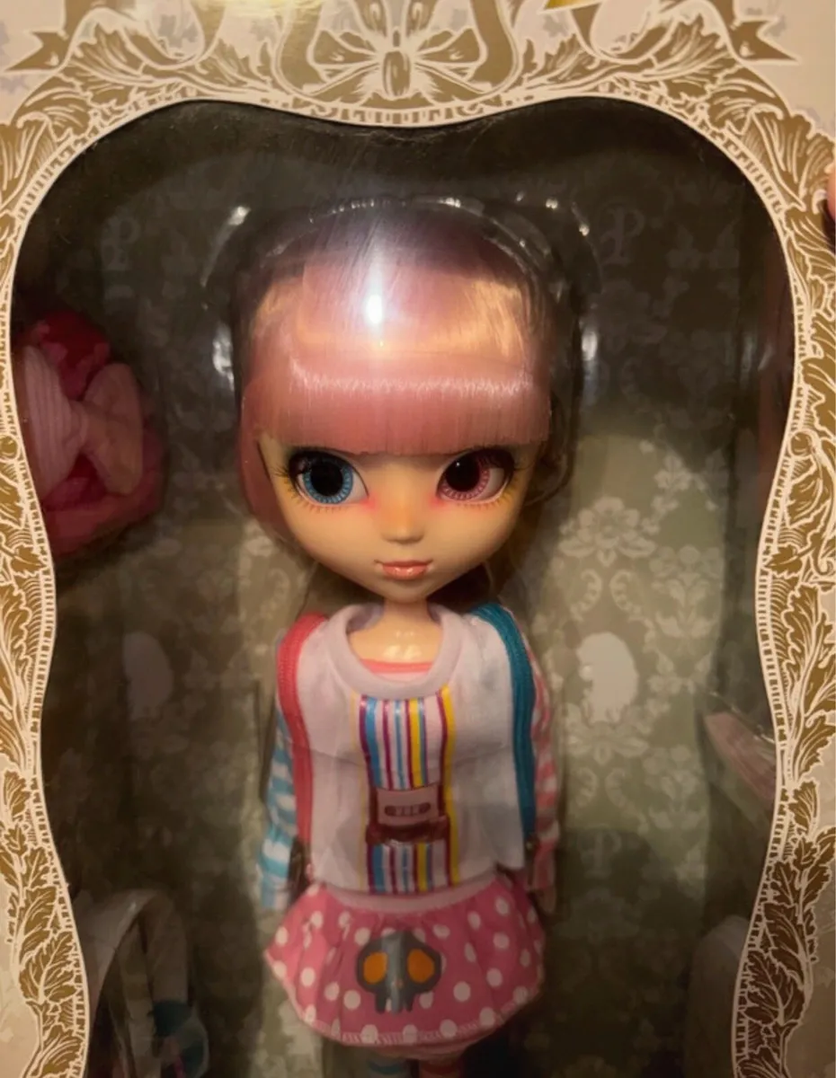 Pullip Akemi Boxed - Image 1