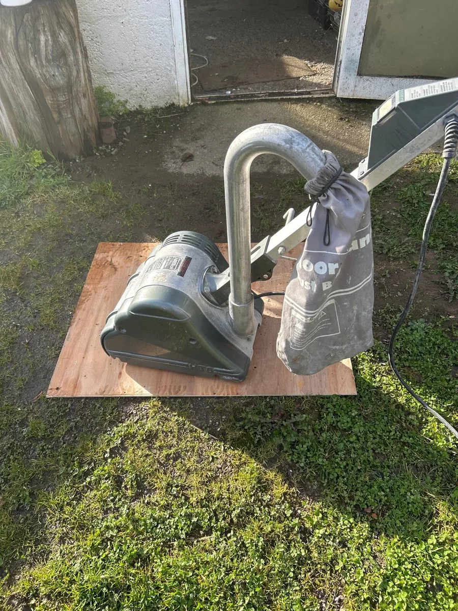 Floor sander. On hold until next Monday - Image 3