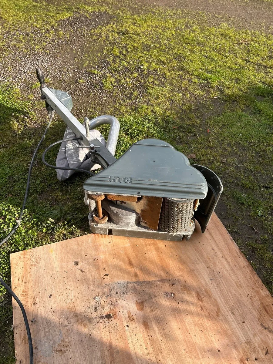 Floor sander. On hold until next Monday - Image 4