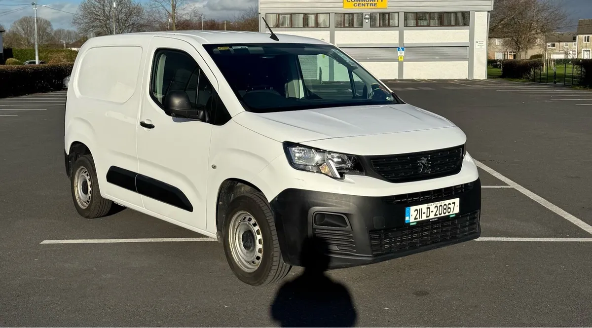 2021 Peugeot Partner NO VAT - Image 2