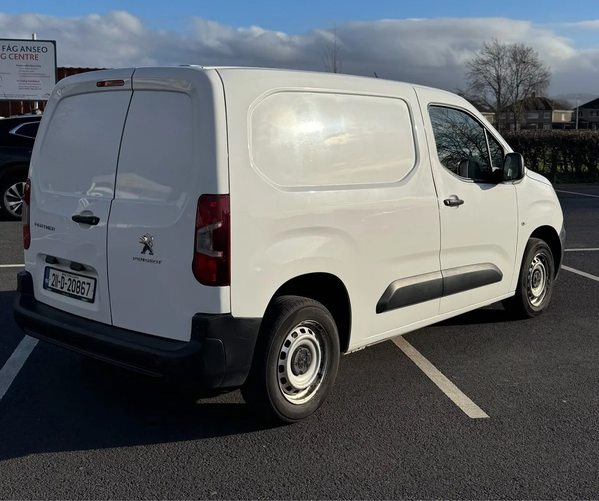 2021 Peugeot Partner NO VAT - Image 4