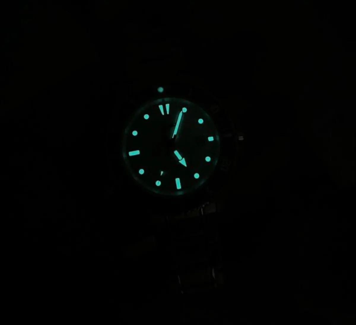 Casio Duro MDV-106 (44mm). - Image 4