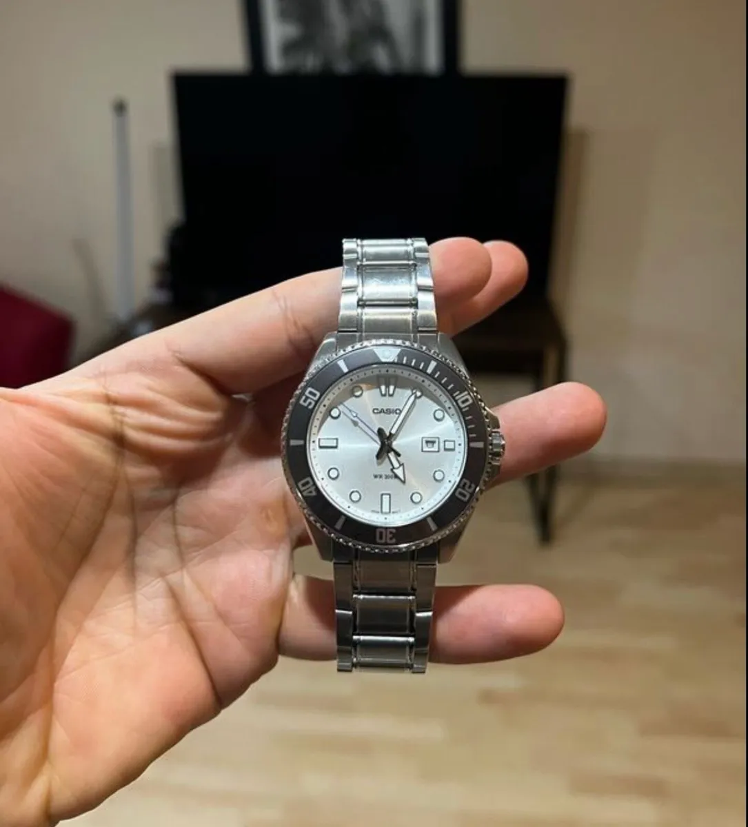 Casio Duro MDV-106 (44mm). - Image 1