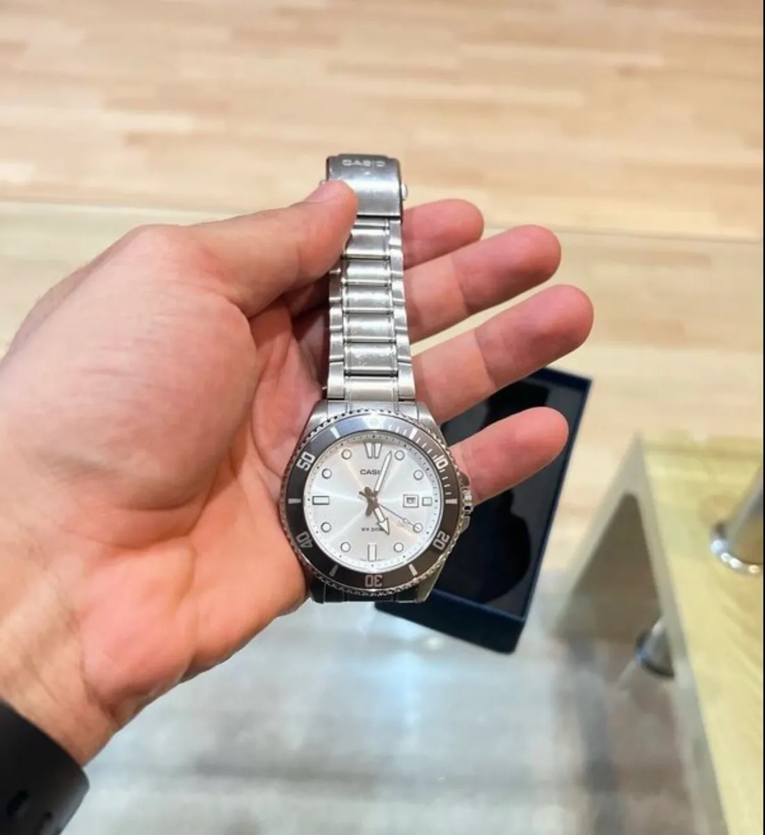 Casio Duro MDV-106 (44mm). - Image 2