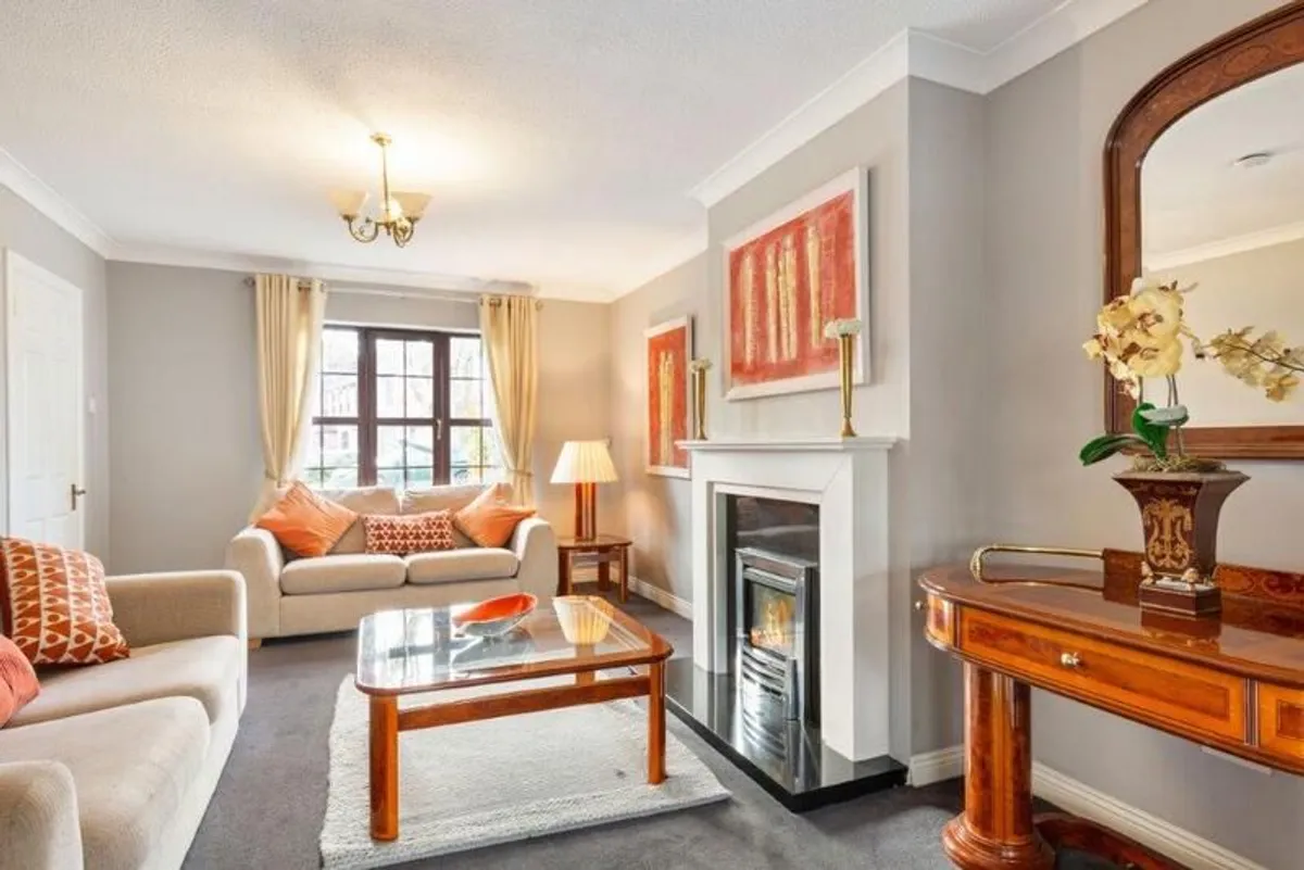 House Contents - Image 1