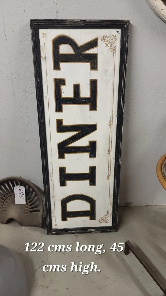 Large vintage style wooden diner sign - Image 2